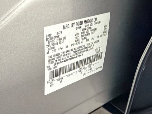 New 2024 Ford Edge SE AWD/4WD image 31