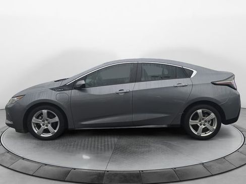 Used 2018 Chevrolet Volt LT w/ LT Driver Confidence Package image 2