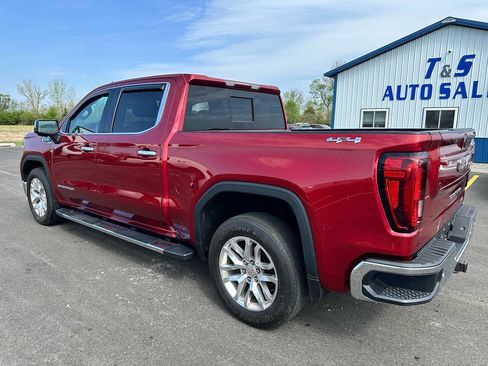 Used 2019 GMC Sierra 1500 SLT w/ SLT Premium Plus Package AWD/4WD image 4
