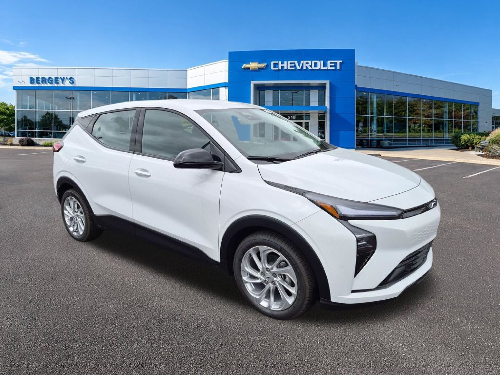 New 2027 Chevrolet Bolt LT w/ Comfort Package FWD image 4