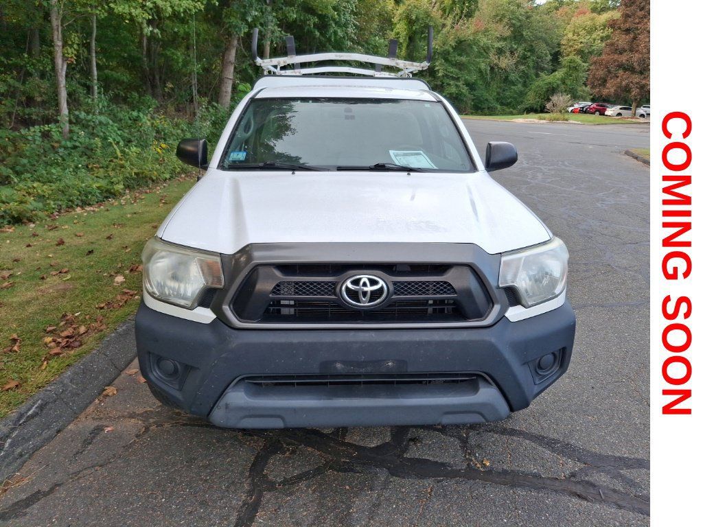 Used 2014 Toyota Tacoma 2WD Regular Cab image 3