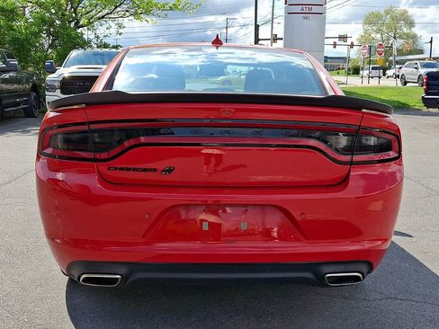 Used 2020 Dodge Charger SXT w/ Driver Convenience Group AWD/4WD image 6