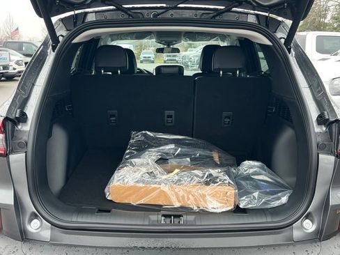 New 2026 Ford Escape SE image 4