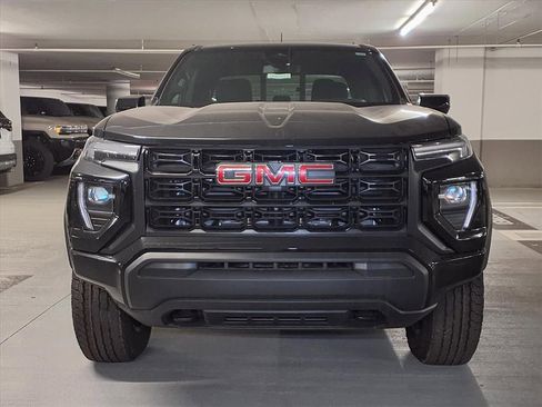 New 2026 GMC Canyon Elevation RWD image 2