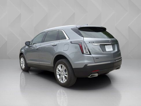 Certified 2024 Cadillac XT5 Luxury w/ LPO, Floor Liner Package AWD/4WD image 3