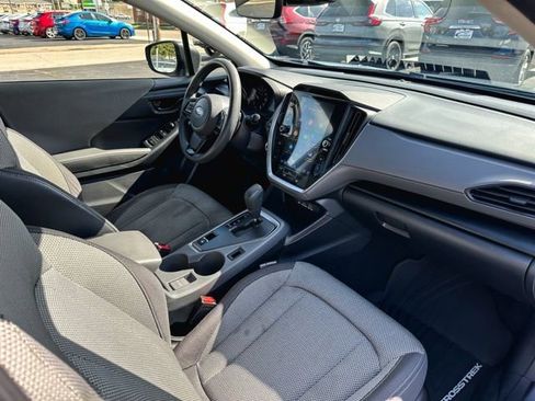 Used 2024 Subaru Crosstrek 2.0i Premium image 24