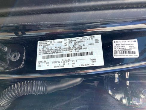 Certified 2024 Ford F150 Lariat w/ FX4 Off-Road Package image 36