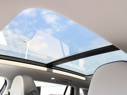 New 2026 Volkswagen Tiguan SE