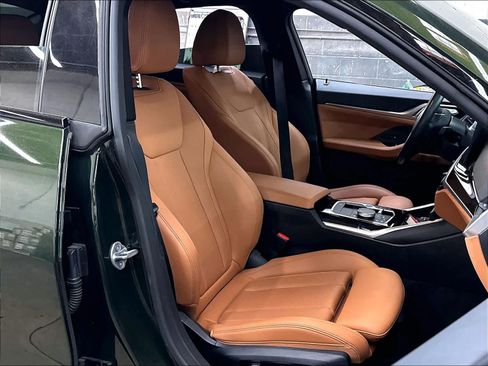 Used 2023 BMW i4 eDrive35 w/ Dynamic Handling Package RWD image 10