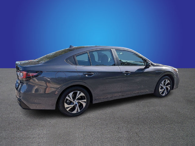 Used 2025 Subaru Legacy Premium AWD/4WD image 5