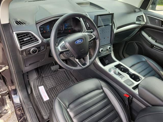 Used 2023 Ford Edge SEL AWD/4WD image 8