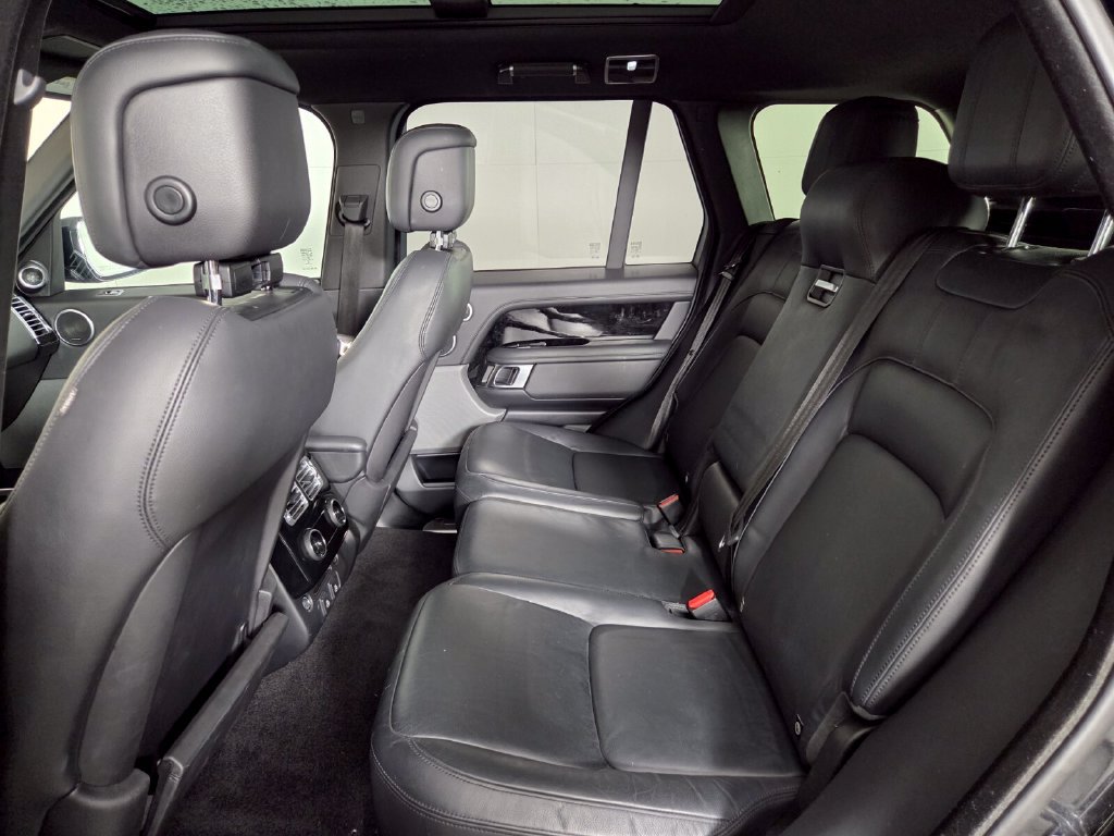 Used 2022 Land Rover Range Rover AWD/4WD image 22