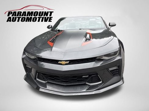 Used 2017 Chevrolet Camaro SS RWD image 8