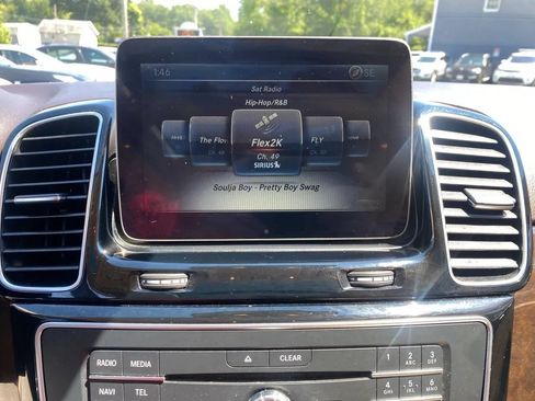 Used 2017 Mercedes-Benz GLE 350 4MATIC image 15