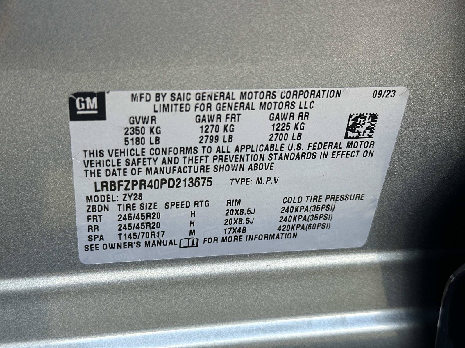 Certified 2023 Buick Envision Essence w/ Sport Touring Package AWD/4WD image 17