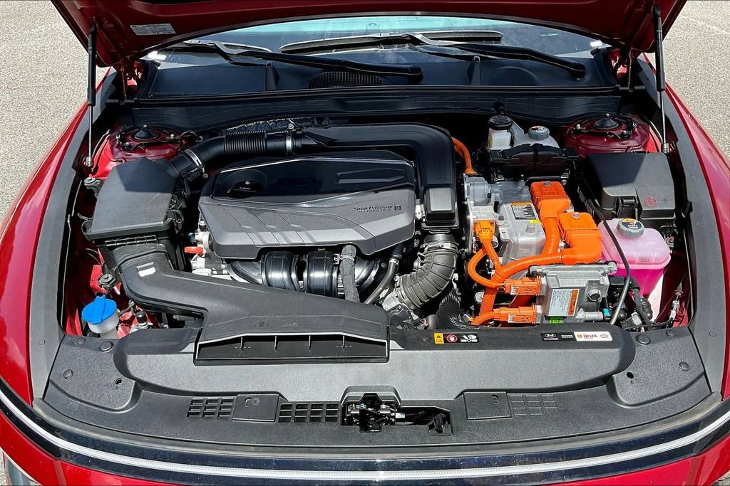Used 2025 Hyundai Sonata SEL FWD image 30