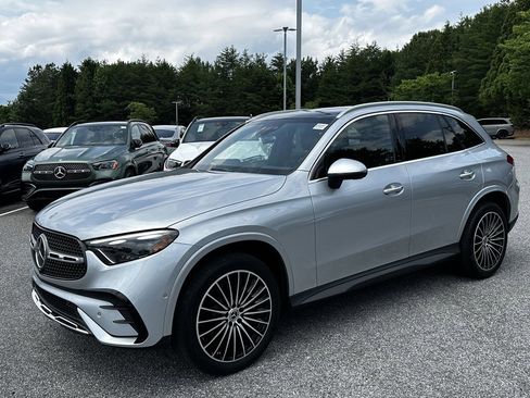 Certified 2024 Mercedes-Benz GLC 300 image 4