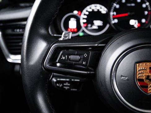 Certified 2022 Porsche Panamera 4 AWD/4WD image 17