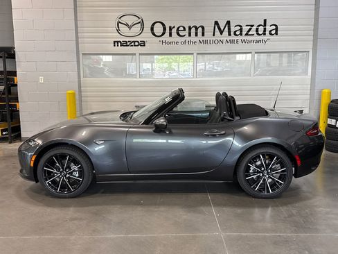 New 2026 MAZDA MX-5 Miata Grand Touring w/ Weather Package RWD image 8