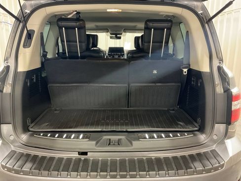 Used 2023 Nissan Armada Platinum w/ Captain's Chairs Package AWD/4WD image 24