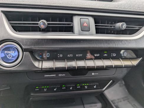 Used 2019 Lexus UX 250h w/ Accessory Package 2 AWD/4WD image 26