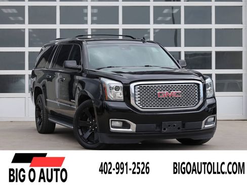 Used 2016 GMC Yukon XL Denali w/ Open Road Package AWD/4WD image 1