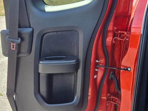 Used 2019 Ford Ranger XLT w/ FX4 Off-Road Package image 19