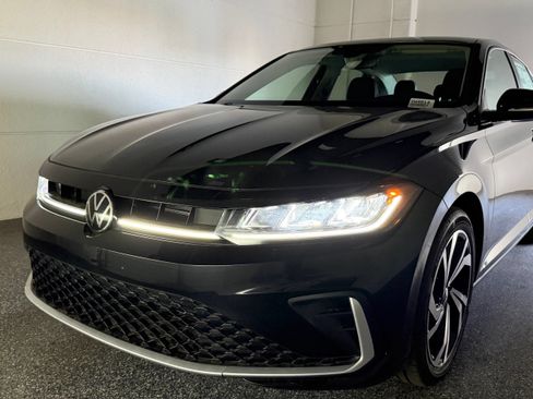 New 2026 Volkswagen Jetta SEL FWD image 50