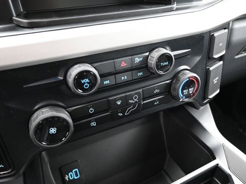 New 2026 Ford F250 XLT w/ FX4 Off-Road Package image 15