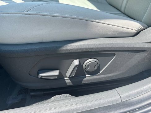 Used 2025 Hyundai Sonata SEL FWD image 16