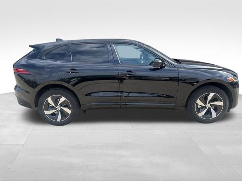 Used 2025 Jaguar F-PACE R-Dynamic S AWD/4WD image 5