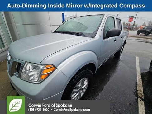 Used 2015 Nissan Frontier SV w/ SV Value Truck Package image 9