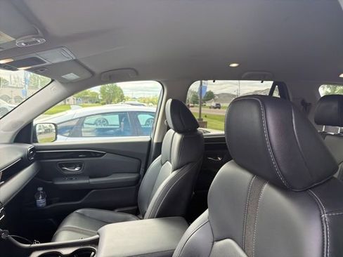 Used 2024 Honda Pilot EX-L image 6