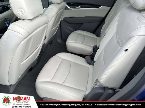 Certified 2024 Cadillac XT6 Premium Luxury w/ LPO, Floor Liner Package AWD/4WD image 11