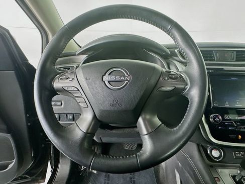 Used 2023 Nissan Murano SV AWD/4WD image 13