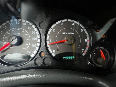Used 2006 Jeep Liberty Sport RWD image 14