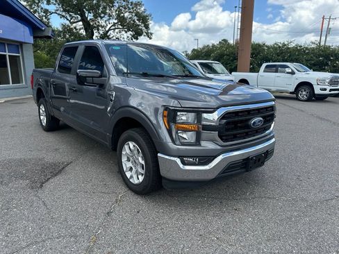 Used 2023 Ford F150 XLT RWD image 13