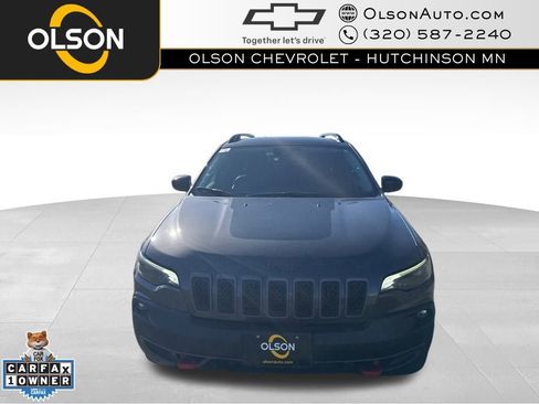 Used 2022 Jeep Cherokee Trailhawk image 8