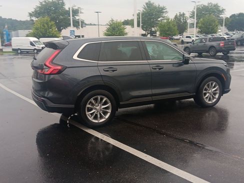 Used 2023 Honda CR-V EX image 4