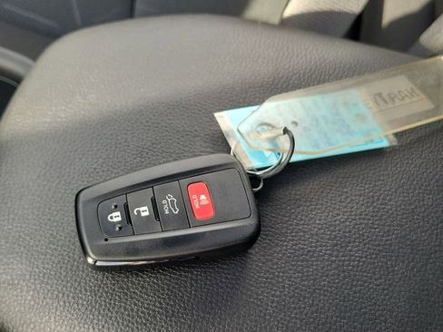 New 2025 Toyota RAV4 XLE image 39