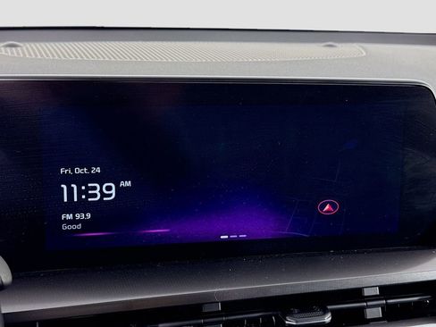 Used 2025 Kia Telluride S image 37