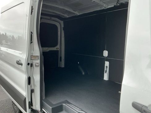 New 2026 Ford Transit 250 148 Medium Roof image 9