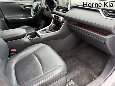 Used 2020 Toyota RAV4 Limited w/ Limited Grade Weather Package FWD image 12