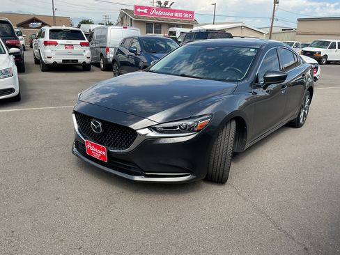 Used 2018 MAZDA MAZDA6 Touring FWD image 2