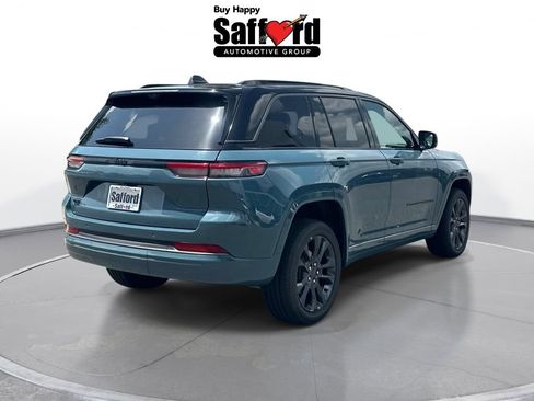 New 2026 Jeep Grand Cherokee Limited AWD/4WD image 9