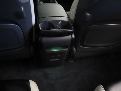 Certified 2024 Kia EV9 GT-Line AWD/4WD image 33