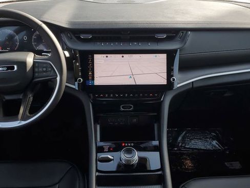 New 2026 Jeep Grand Cherokee L Limited image 17