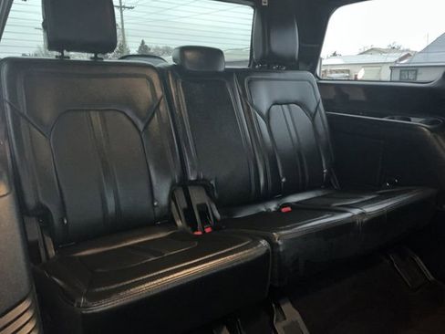 Used 2020 Ford Expedition Limited image 39