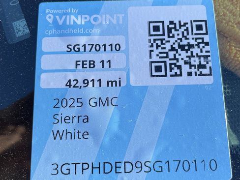 Certified 2025 GMC Sierra 1500 SLT image 28