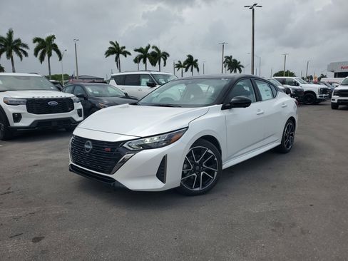 New 2025 Nissan Sentra SR w/ SR Premium Package image 26